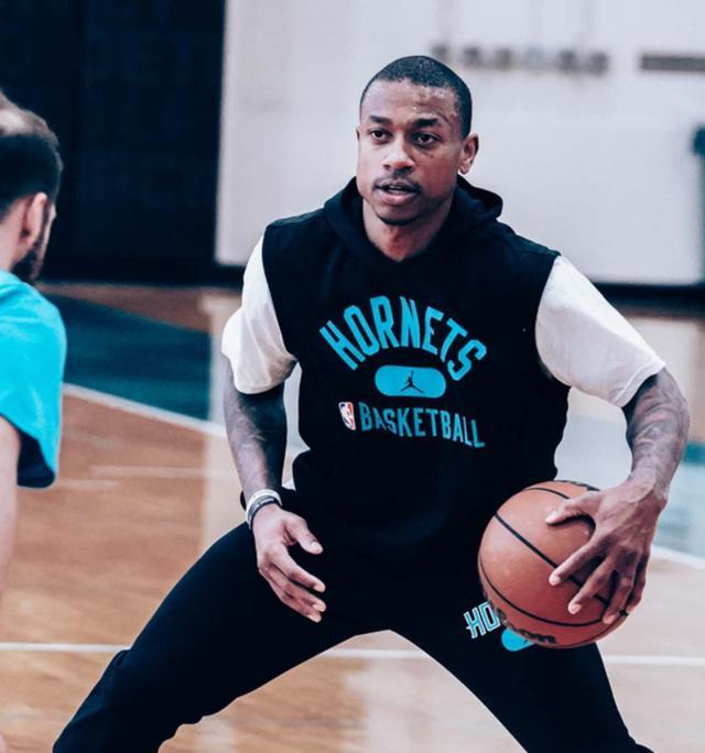 不仅体现在 不仅体现在