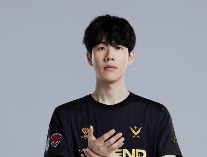 场上对抗和 场上对抗和