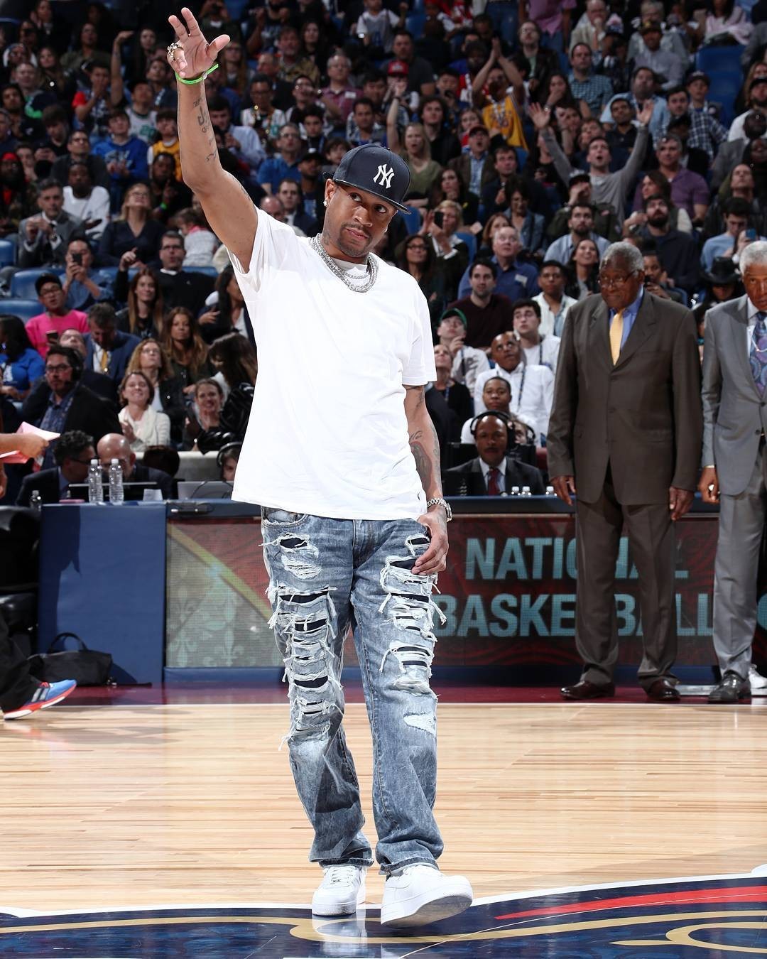 夺冠后 樊振东下一场赛事出炉 小胖将在本月迎来自己29岁的生日